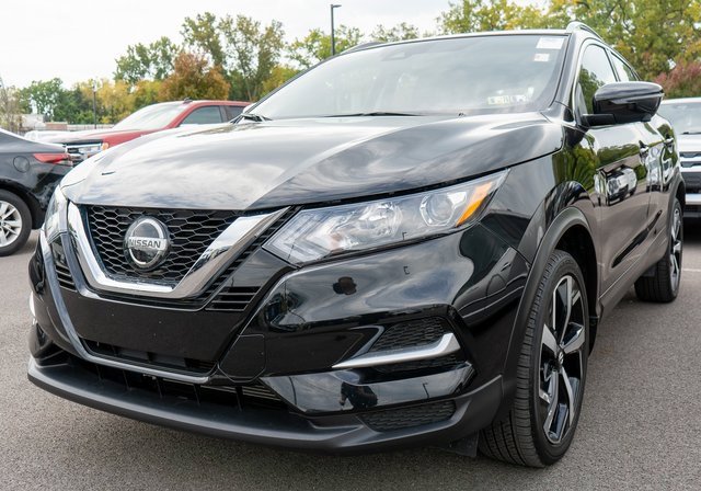 Used 2022 Nissan Rogue Sport SL