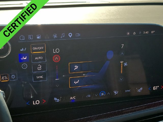 Certified 2025 Chevrolet Traverse Z71 w/ Driver Confidence Package AWD/4WD image 15