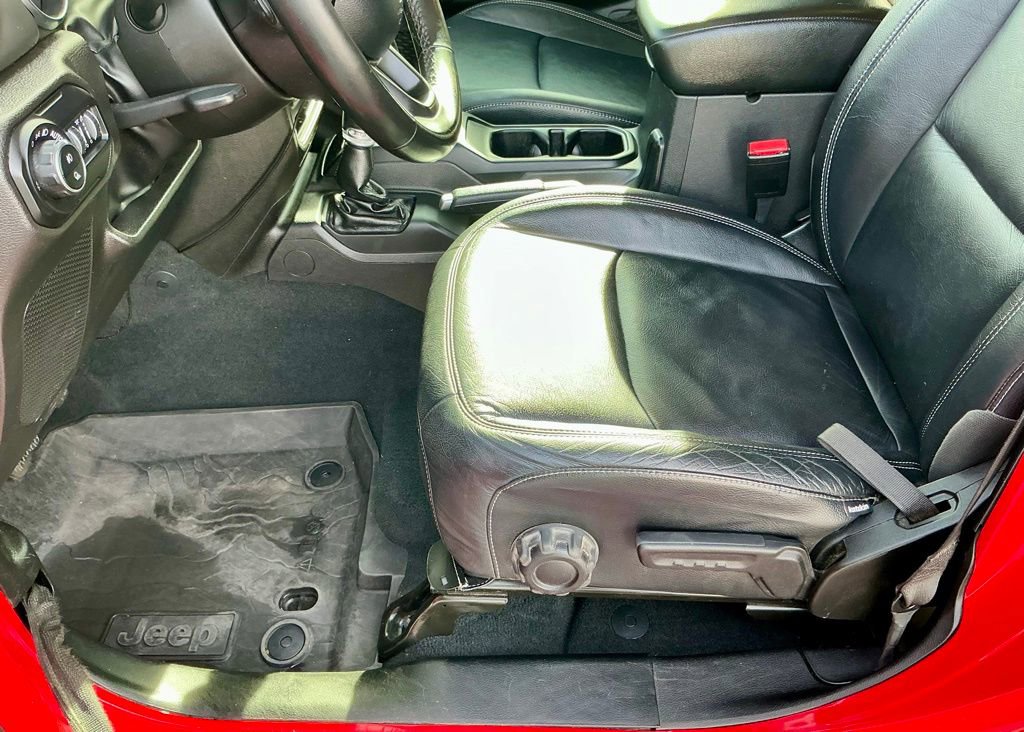 Used 2022 Jeep Gladiator Willys image 41