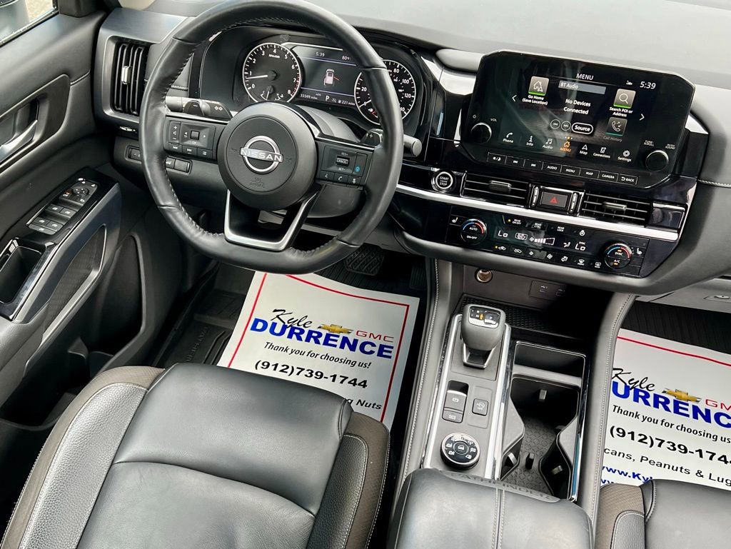 Used 2022 Nissan Pathfinder SL image 15