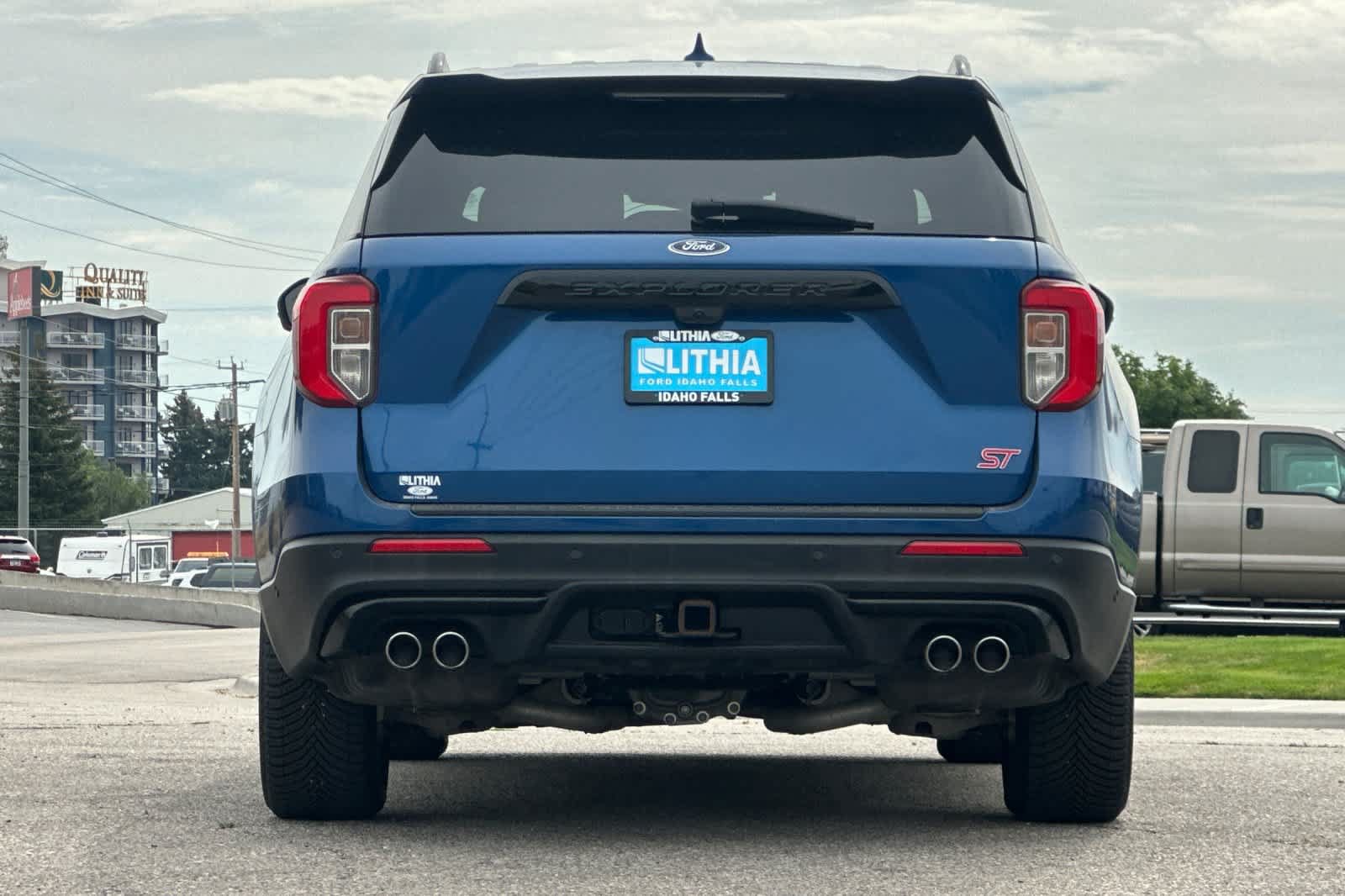 Certified 2020 Ford Explorer ST w/ Premium Technology Package AWD/4WD image 7