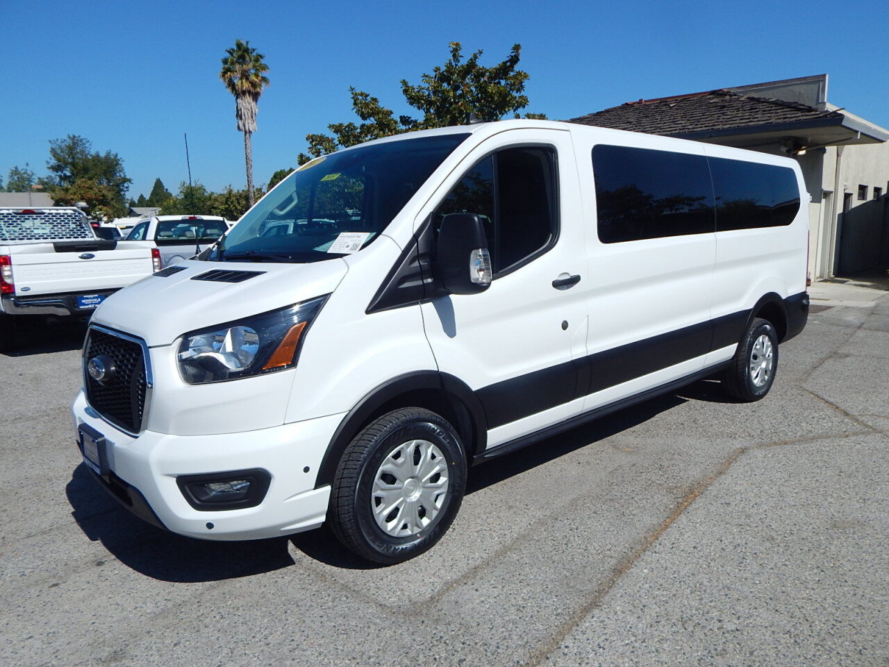 Used 2024 Ford Transit 350 XLT RWD image 1