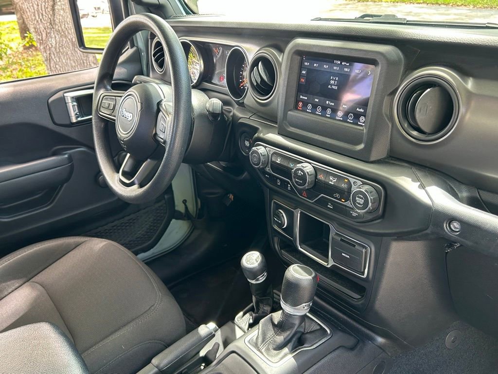 Certified 2023 Jeep Wrangler Sport AWD/4WD image 26