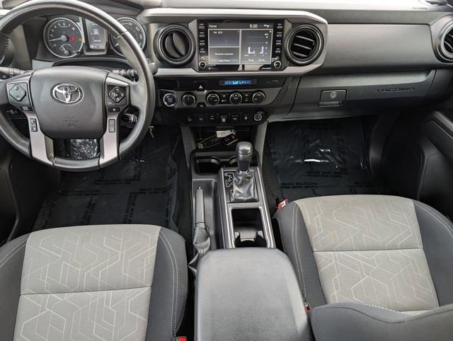 Used 2023 Toyota Tacoma TRD Off-Road w/ Technology Package AWD/4WD image 11