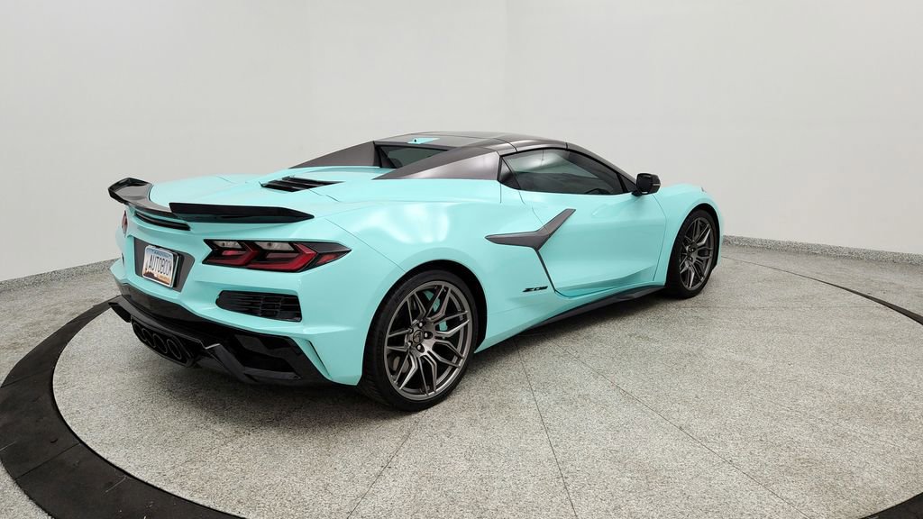 Used 2024 Chevrolet Corvette Z06 image 5