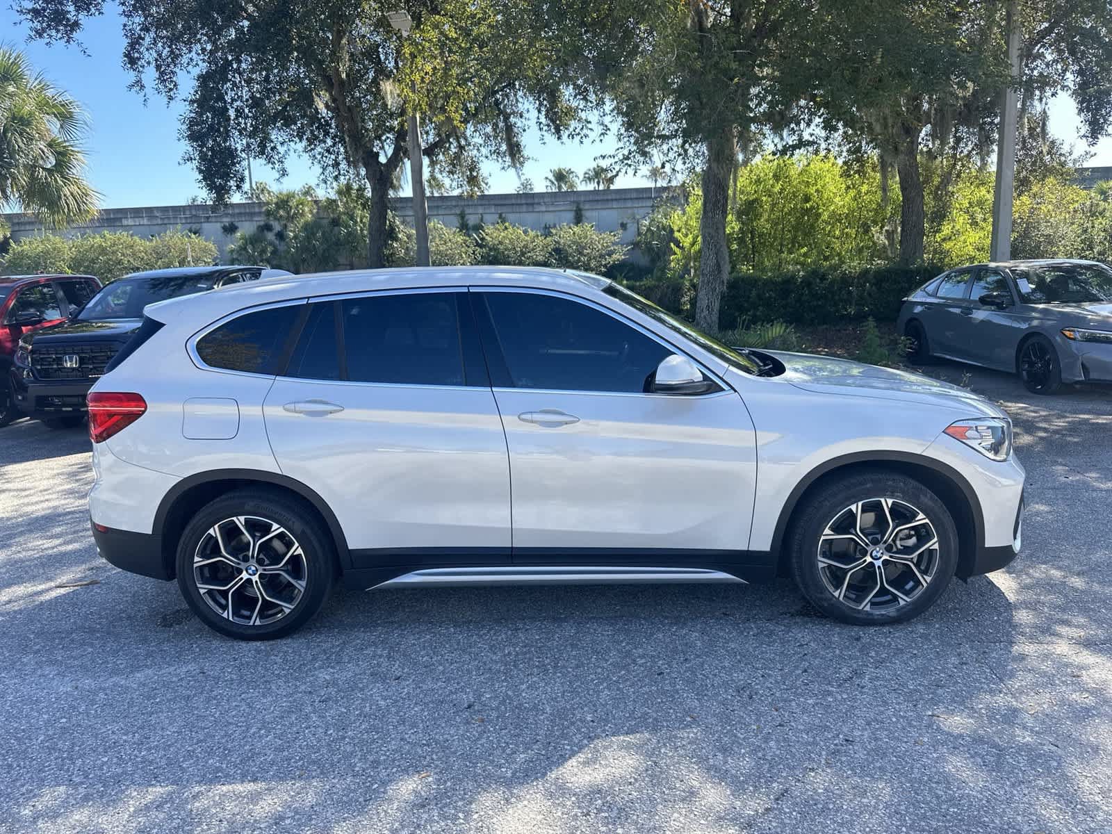 Used 2021 BMW X1 xDrive28i w/ Convenience Package AWD/4WD image 7