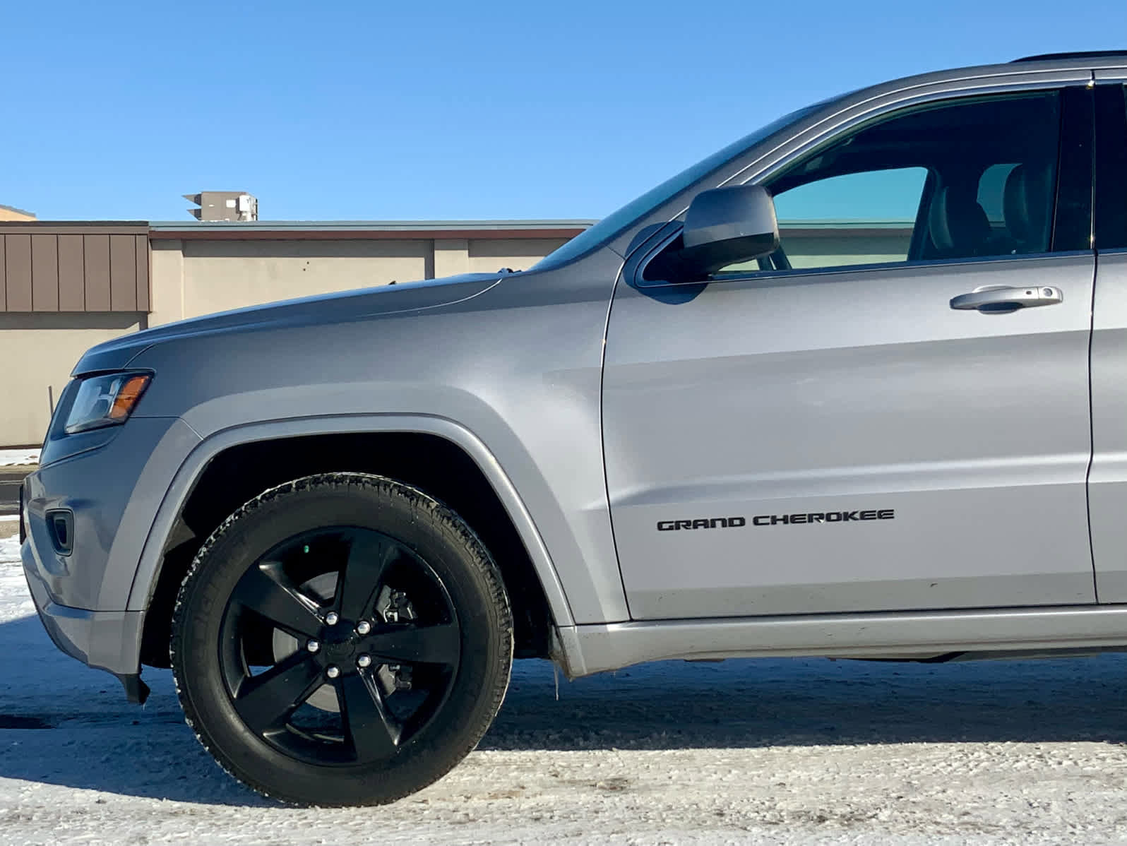 Used 2015 Jeep Grand Cherokee Altitude image 10