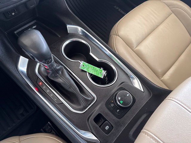 Used 2023 Chevrolet Traverse LT FWD image 22
