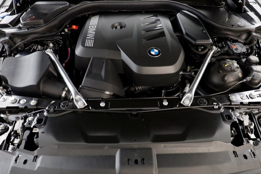 New 2026 BMW 530i xDrive w/ Premium Package image 22