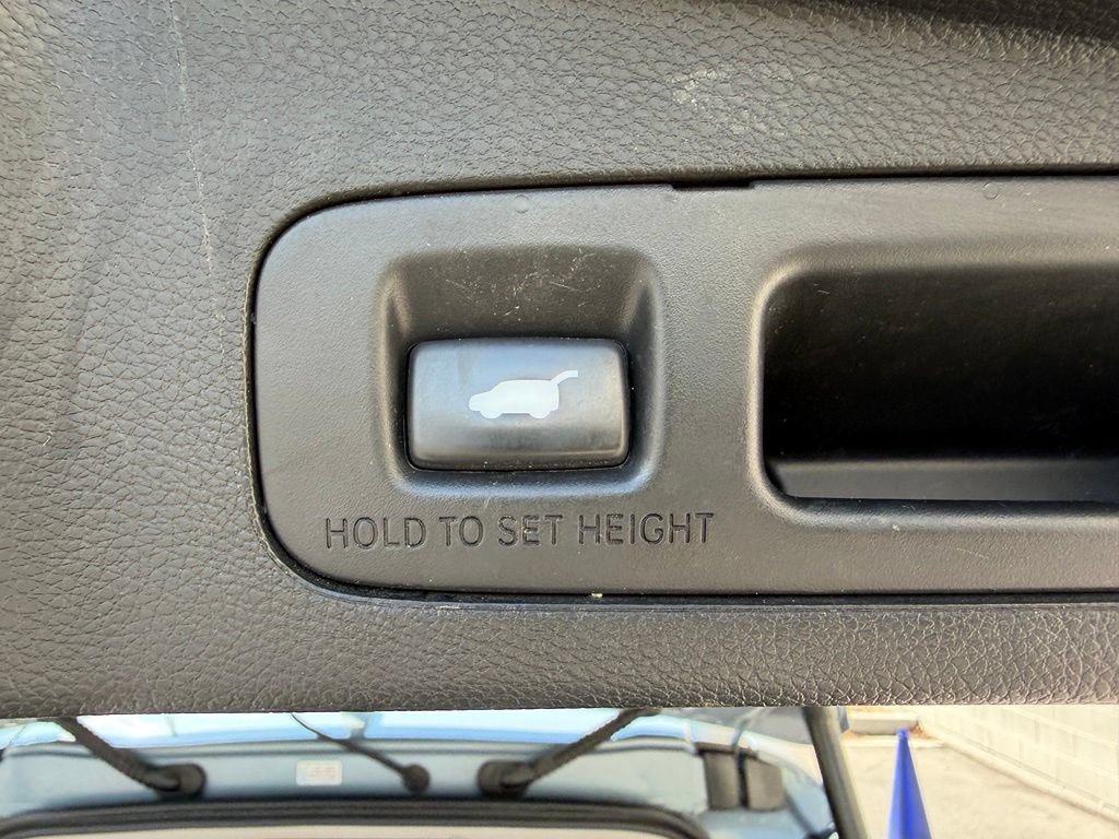Used 2020 Honda CR-V EX-L image 29