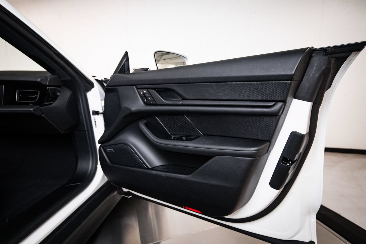 Certified 2024 Porsche Taycan RWD image 27