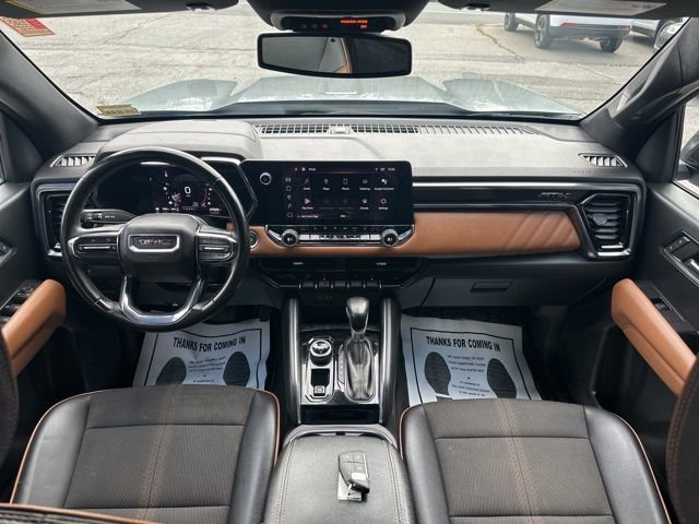 Used 2023 GMC Canyon AT4 image 22