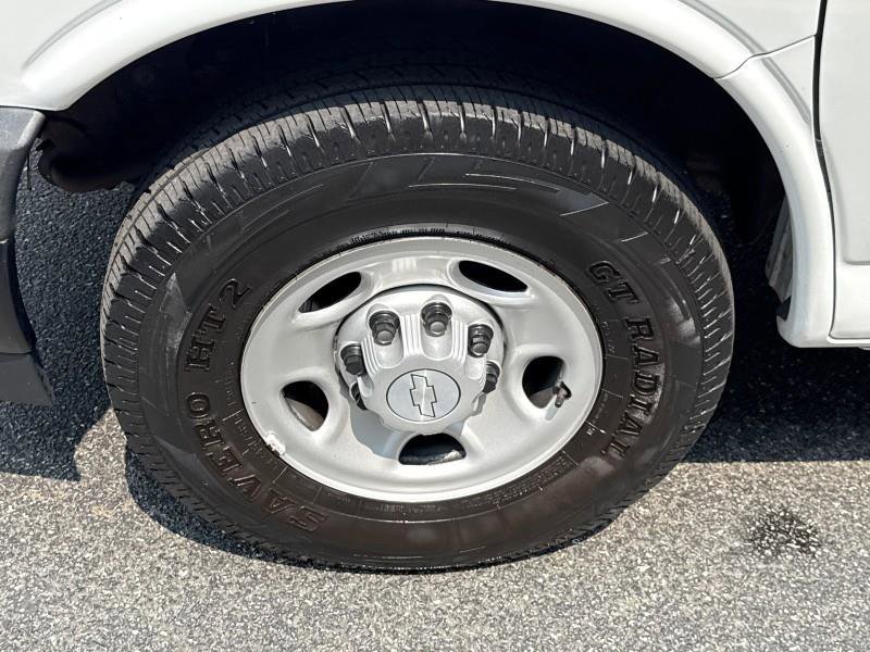 Used 2020 Chevrolet Express 2500 w/ Driver Convenience Package image 36