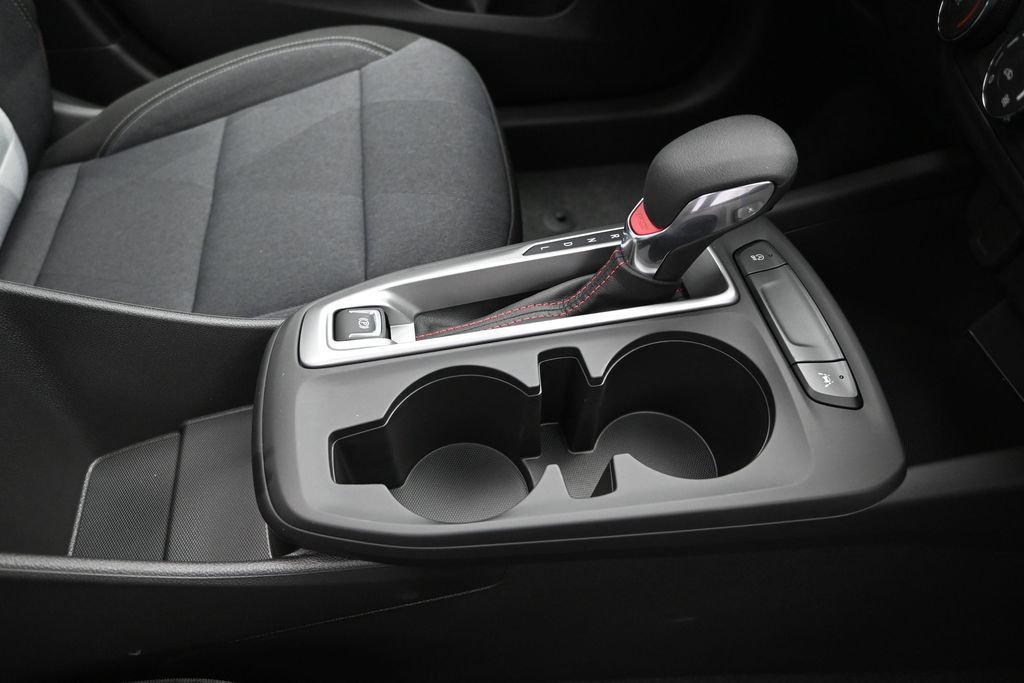 New 2026 Chevrolet Trax RS w/ Sunroof Package FWD image 27