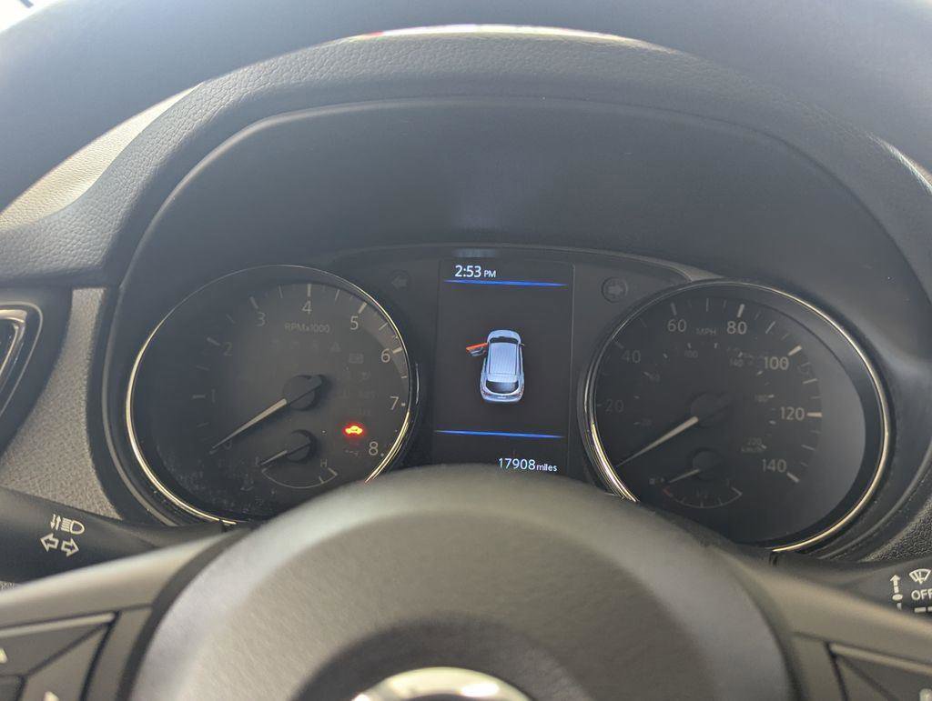 Used 2020 Nissan Rogue Sport S FWD image 17