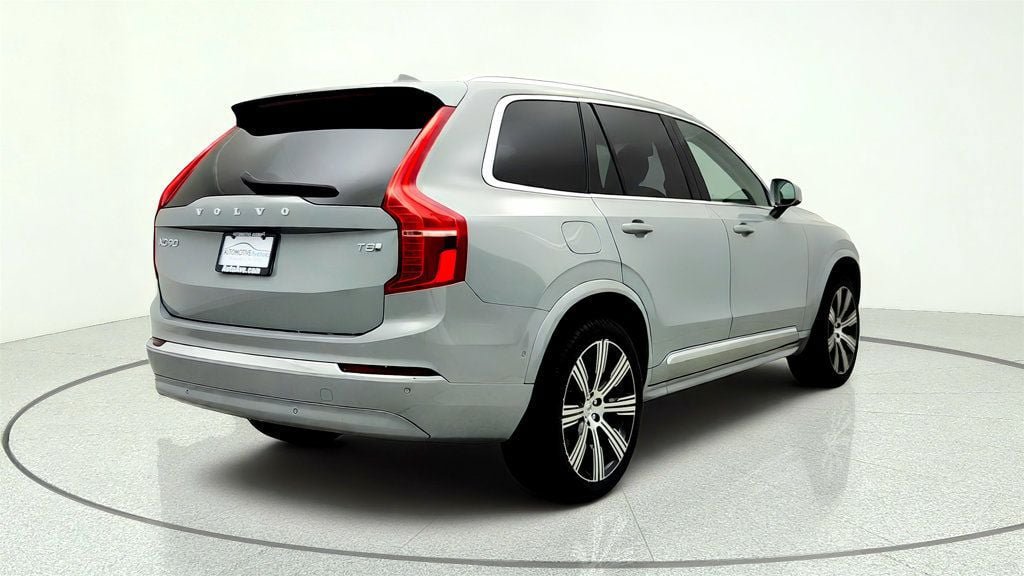 Used 2025 Volvo XC90 T8 Plus AWD/4WD image 5