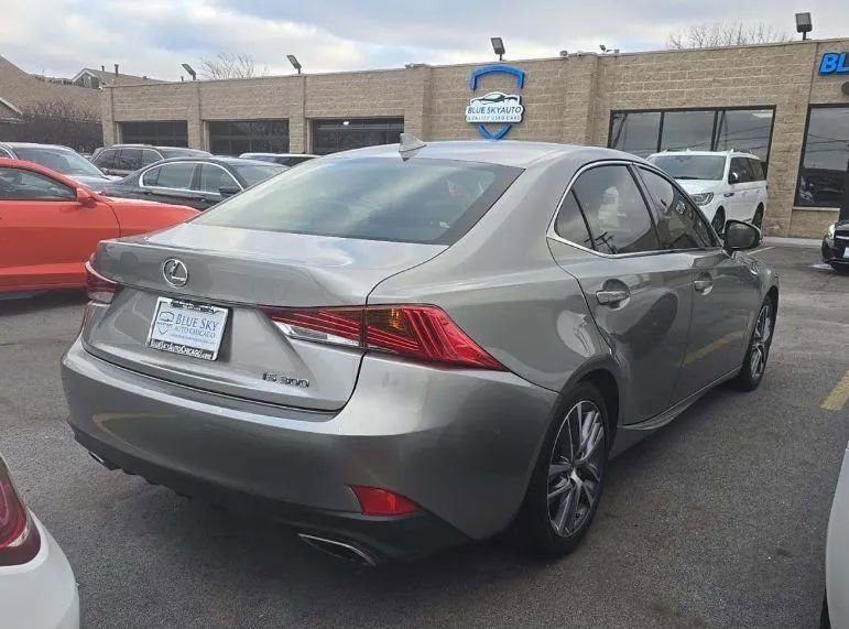 Used 2018 Lexus IS 300 w/ Accessory Package 2 image 5