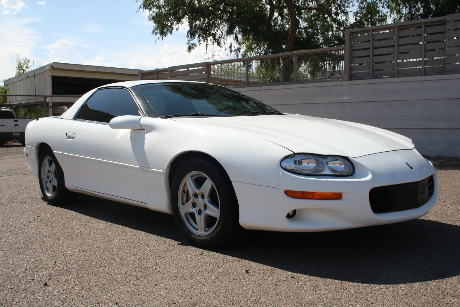 Used 1998 Chevrolet Camaro LT w/ Preferred Equipment Group 2 RWD image 2