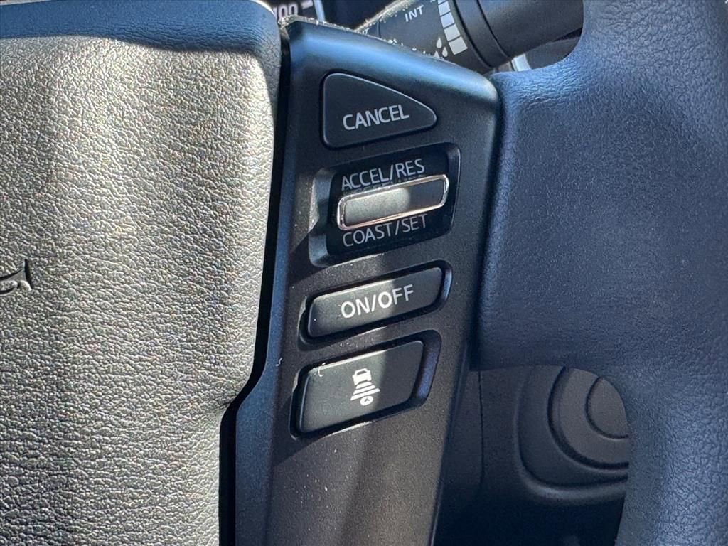 Certified 2024 Nissan Frontier SV w/ Technology Package image 18