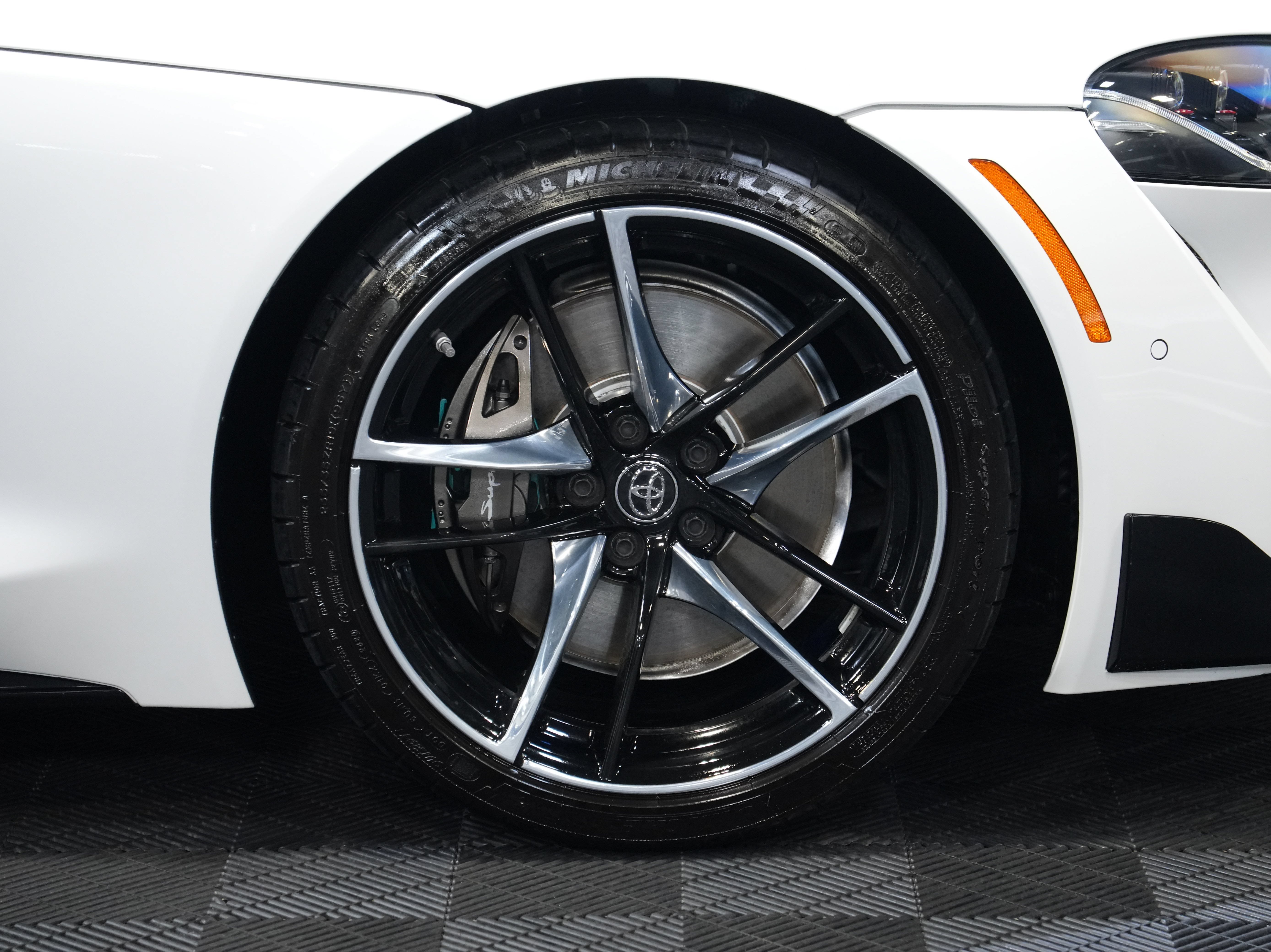 Used 2021 Toyota Supra w/ Safety & Technology Package RWD image 46