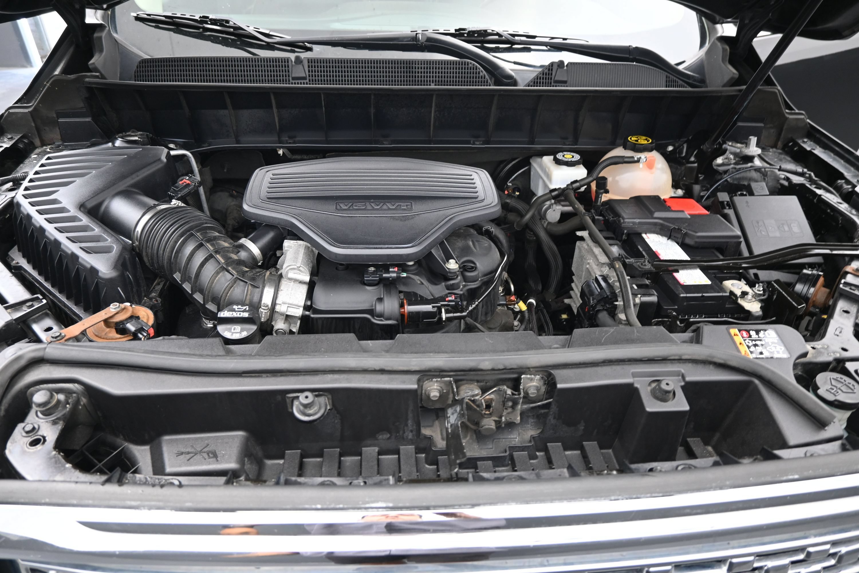 Used 2018 GMC Acadia Denali w/ Technology Package AWD/4WD image 19