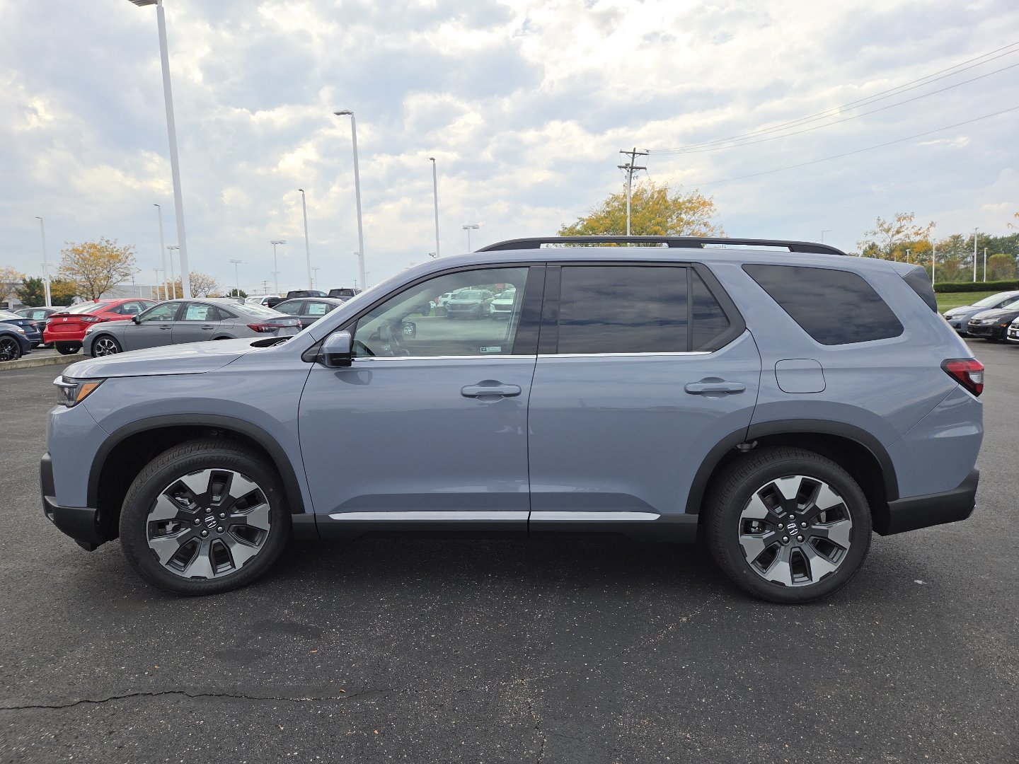 New 2026 Honda Pilot Touring image 14