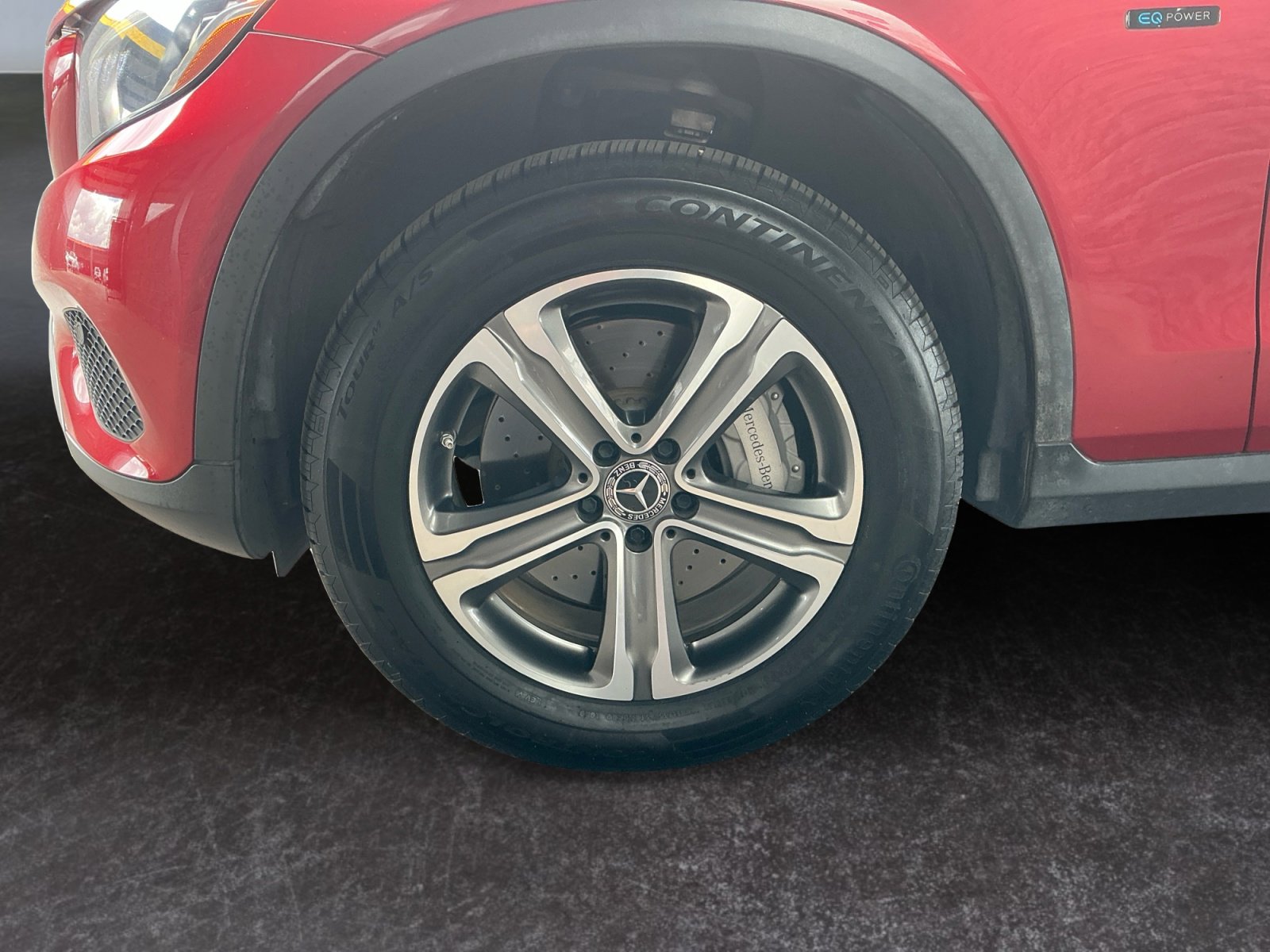 Used 2019 Mercedes-Benz GLC 350e 4MATIC image 14