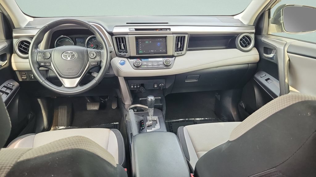 Used 2017 Toyota RAV4 XLE w/ Convenience Package AWD/4WD image 10