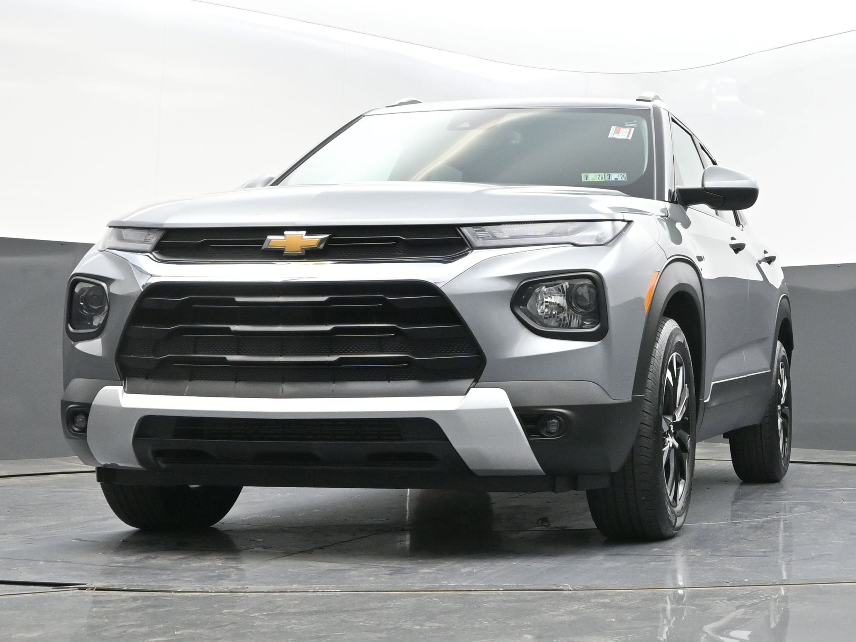 Certified 2023 Chevrolet TrailBlazer LT w/ Convenience Package FWD image 37
