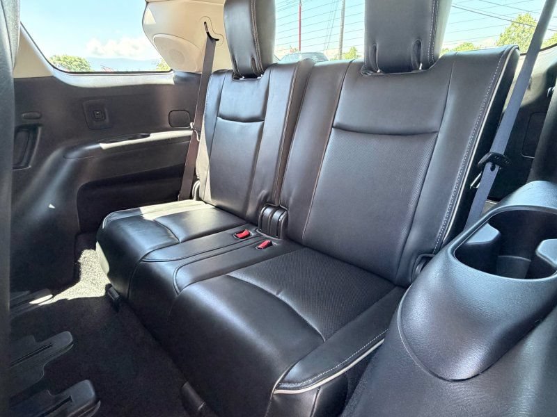 Used 2019 INFINITI QX60 Luxe w/ Essential Package AWD/4WD image 16