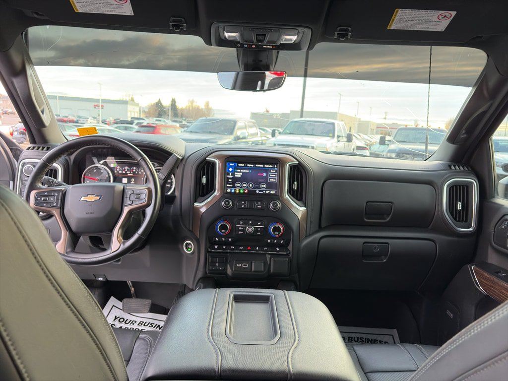 Used 2022 Chevrolet Silverado 3500 High Country w/ Z71 Off-Road Package AWD/4WD image 24
