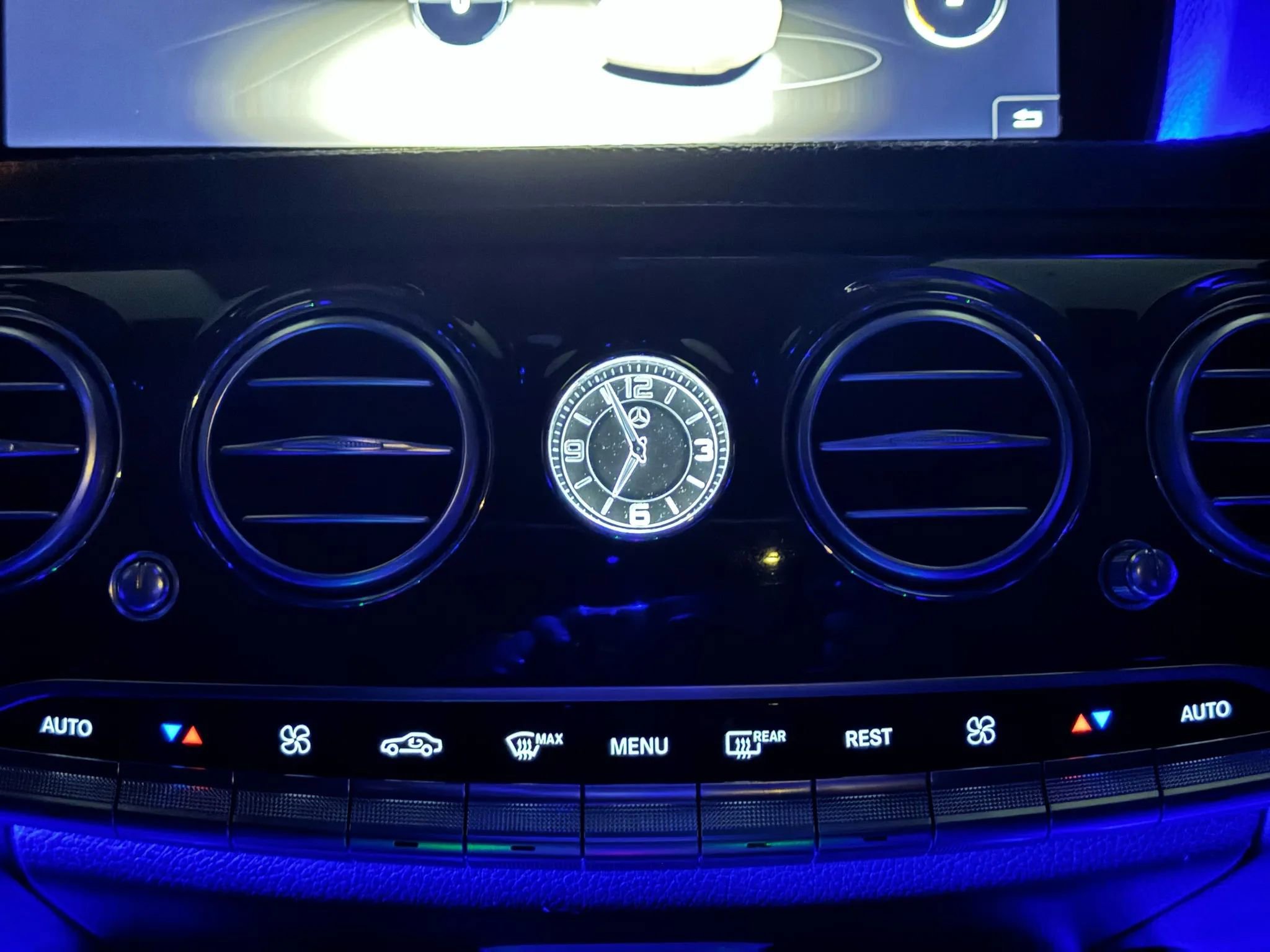 Used 2014 Mercedes-Benz S 550 Sedan image 29