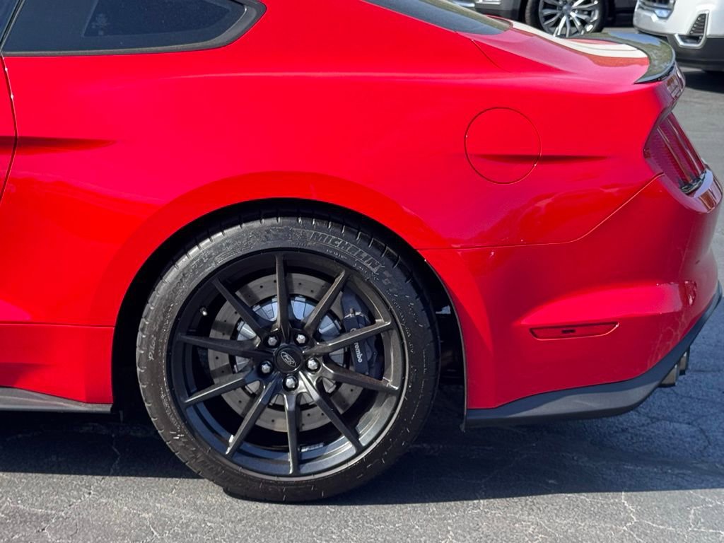 Used 2016 Ford Mustang Shelby GT350 w/ Technology Package image 37