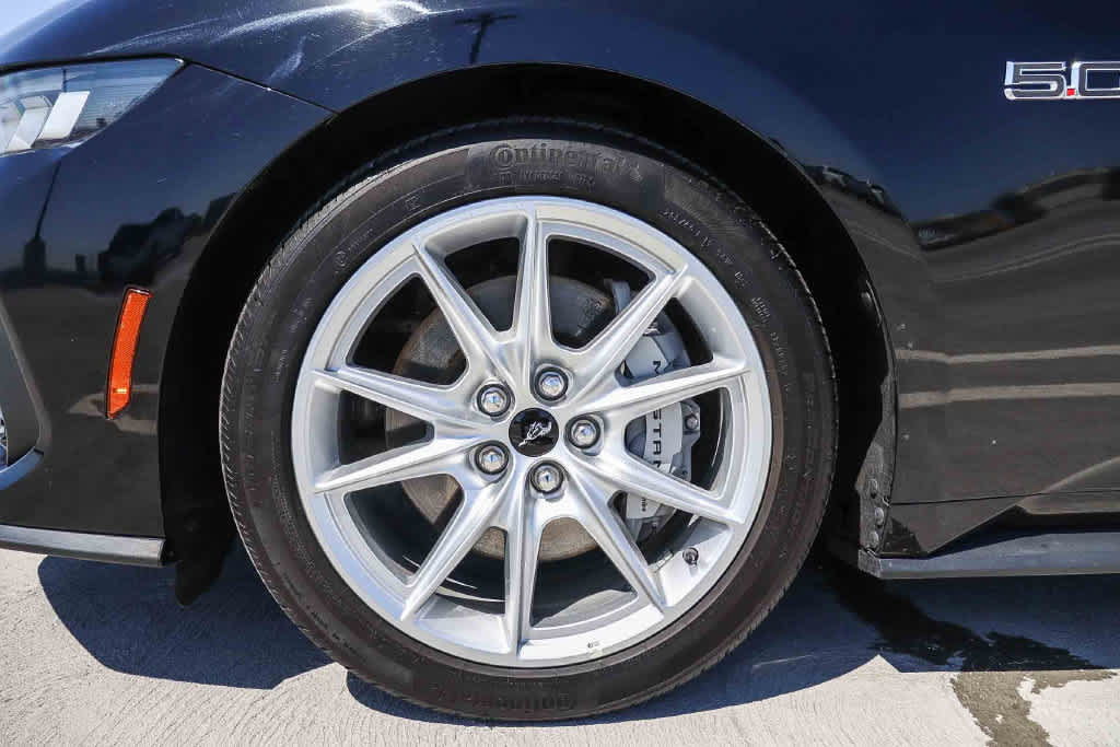 Used 2024 Ford Mustang GT Premium RWD image 17