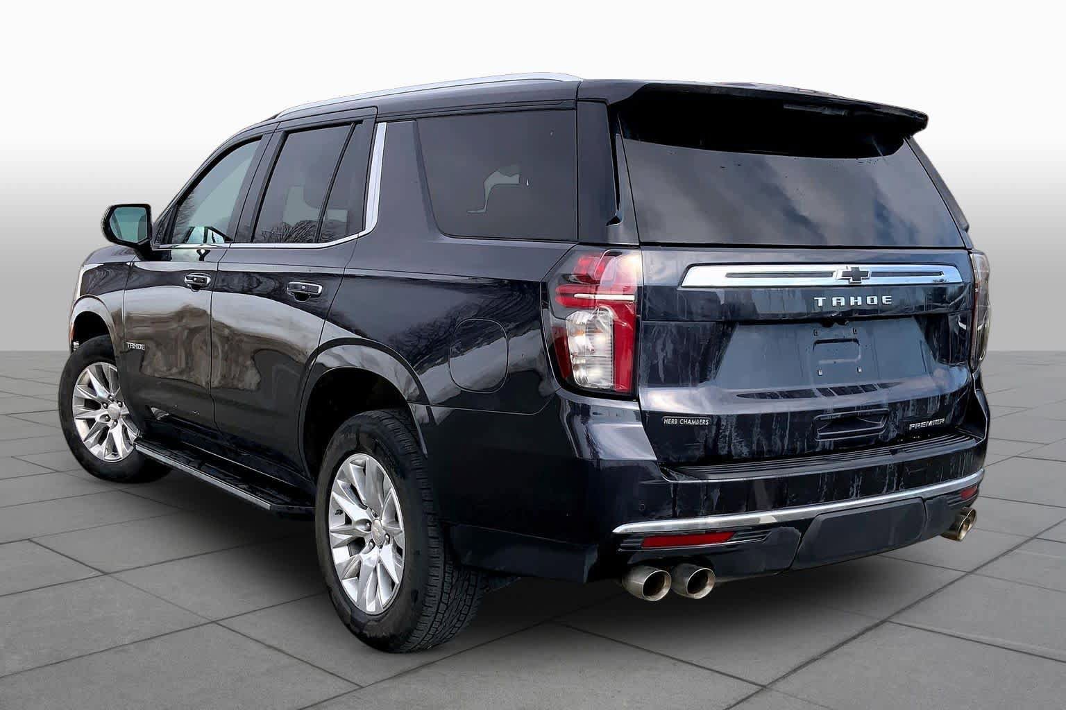 Used 2022 Chevrolet Tahoe Premier AWD/4WD image 13