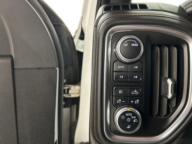 Used 2022 GMC Sierra 2500 AT4 AWD/4WD image 12