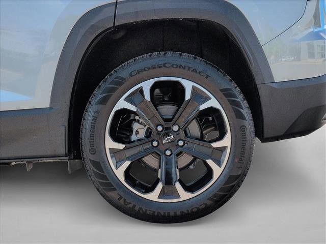 New 2026 Chevrolet Equinox LT w/ Safety and Technology Package AWD/4WD image 10