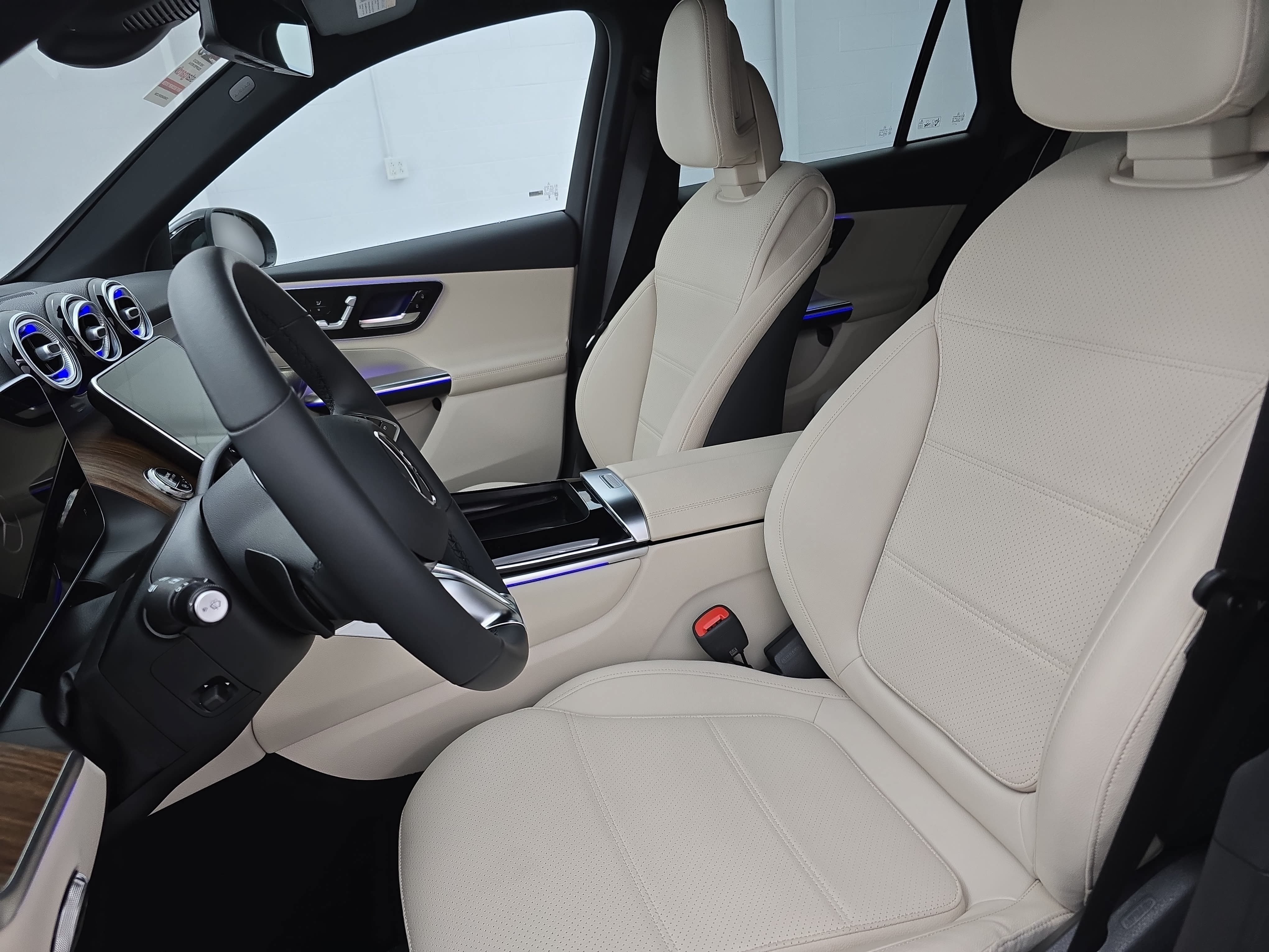 Certified 2026 Mercedes-Benz GLC 300 image 15