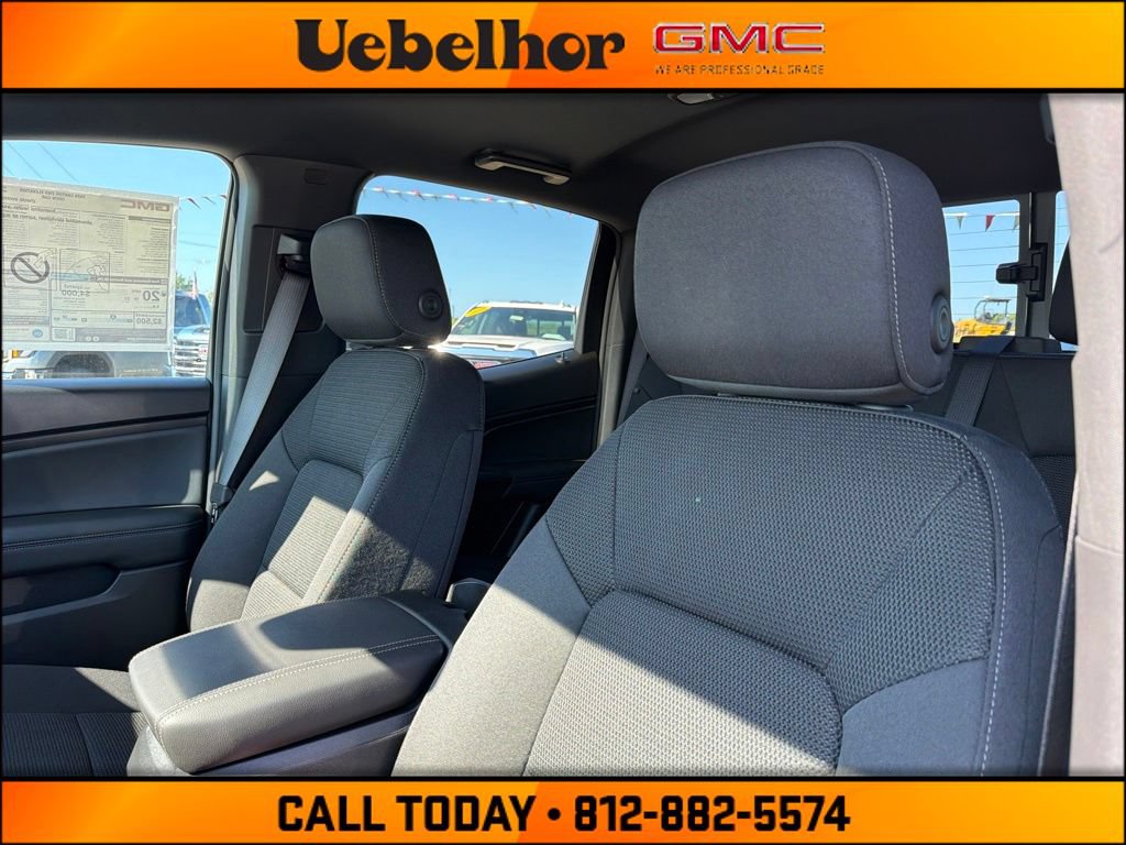 New 2026 GMC Canyon Elevation w/ Convenience Package RWD image 21