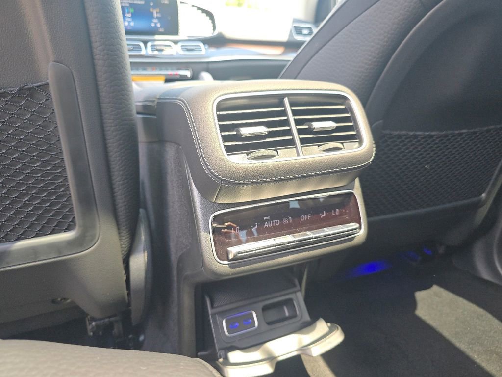 New 2026 Mercedes-Benz GLS 450 4MATIC image 27