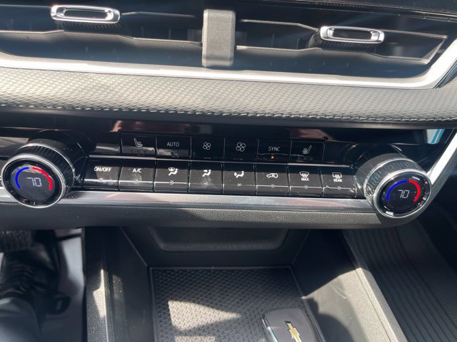 New 2027 Chevrolet Equinox LT w/ Convenience Package II FWD image 28