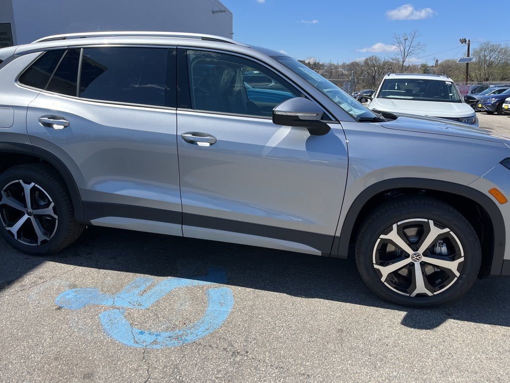 New 2026 Volkswagen Tiguan SE AWD/4WD image 10