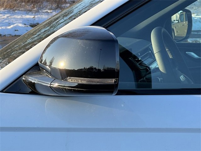 New 2025 Jeep Grand Cherokee Altitude image 37