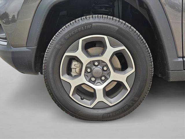 Used 2022 Jeep Compass Trailhawk image 23