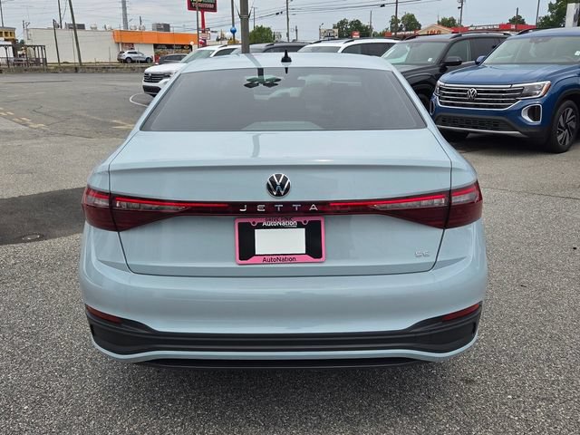 New 2026 Volkswagen Jetta SE FWD image 10