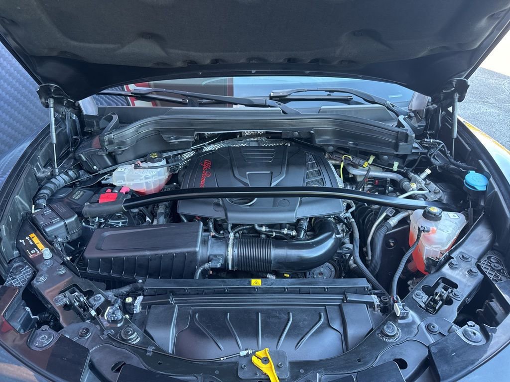 Used 2020 Alfa Romeo Stelvio Ti image 65