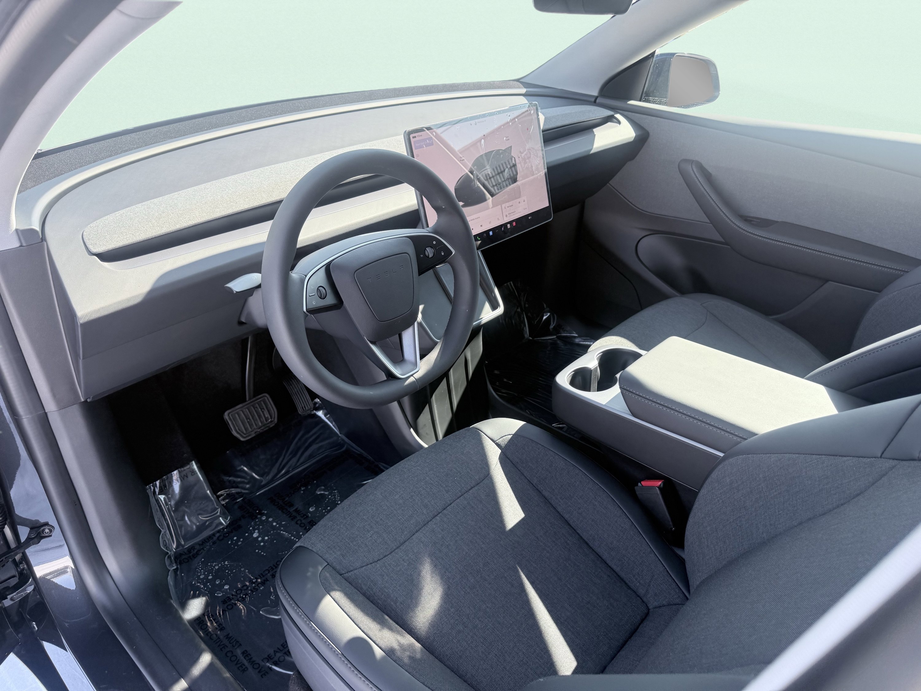 Used 2026 Tesla Model Y 2WD image 27