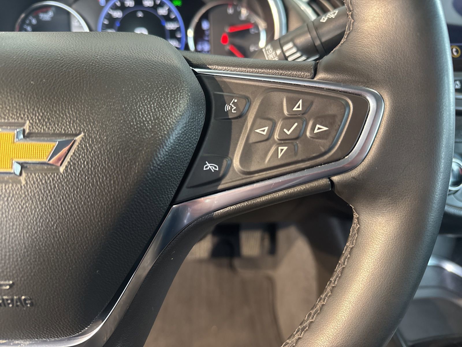 Used 2024 Chevrolet Malibu LT image 24