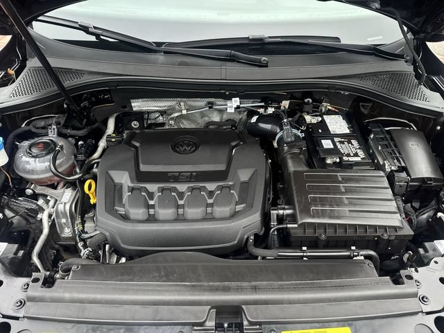 Used 2023 Volkswagen Tiguan SE FWD image 30