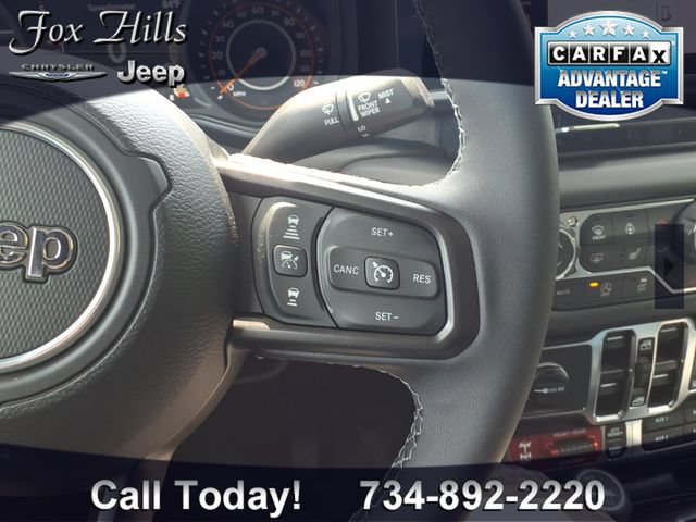 New 2026 Jeep Gladiator Rubicon w/ Safety Group AWD/4WD image 17
